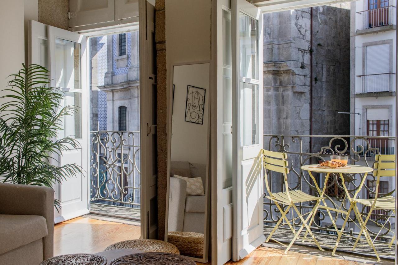 Apartment Virtudes Flat W/ Ac & Balcony By Lovelystay Porto